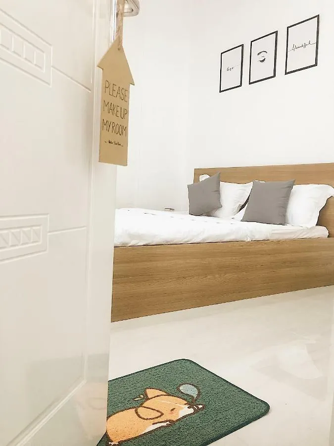 Hello Saigon Homestay Ho Chi Minh City 2*,