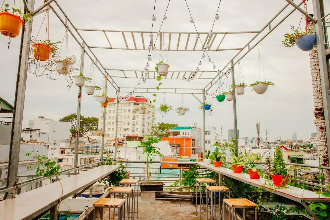 Hello Saigon Homestay Ho Chi Minh City 2*,